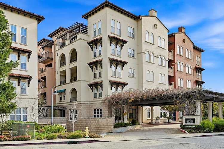 88 S Broadway #2405, Millbrae, CA 94030