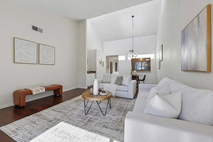 972 Diaz Ln, Foster City, CA 94404