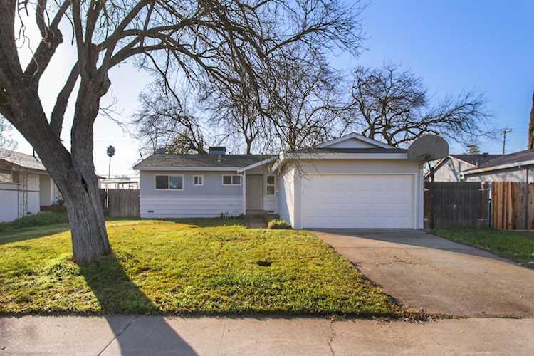 10350 Birmingham Way, Rancho Cordova, CA 95670