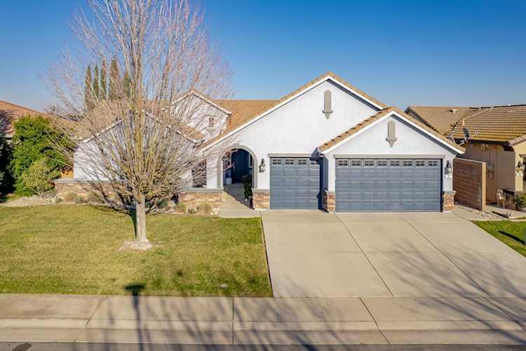757 Killebrew Way, Galt, CA 95632