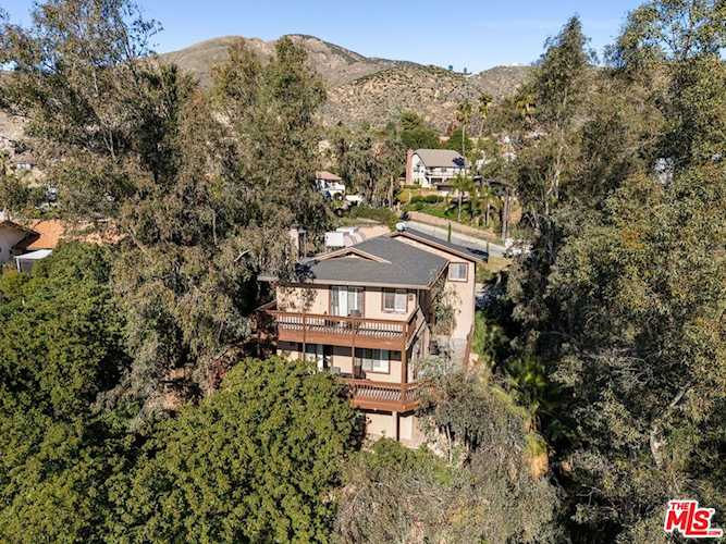 3595 Citrus St, Highland, CA 92346