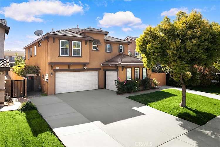 12465 Breeze Ln, Eastvale, CA 91752