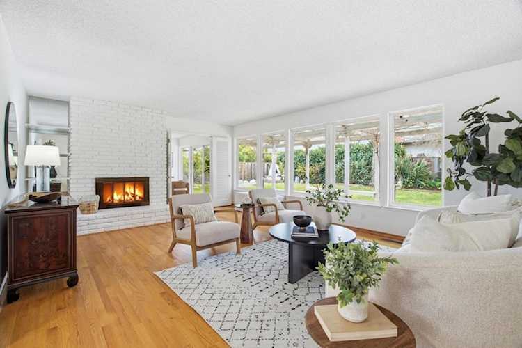 1071 Colony Hills Ln, Cupertino, CA 95014