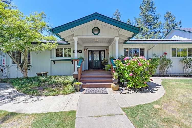 26375 Barb Wire Lane, Colfax, CA 95713