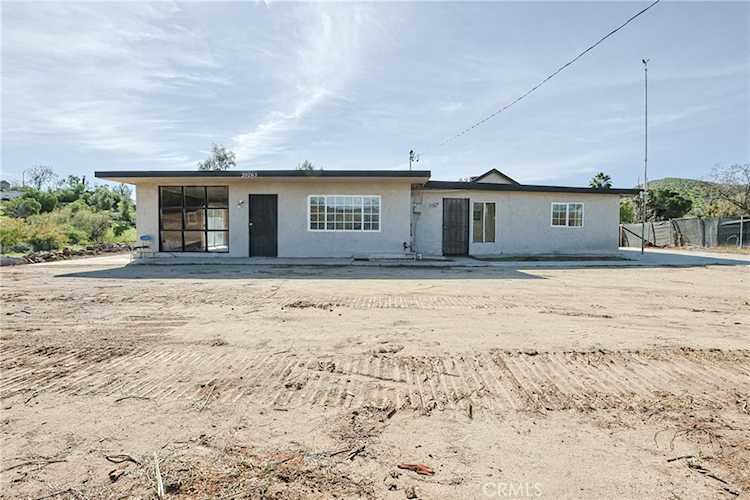 20263 Telford, Perris, CA 92570