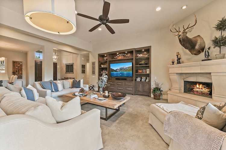 49347 Gila River St, Indio, CA 92201
