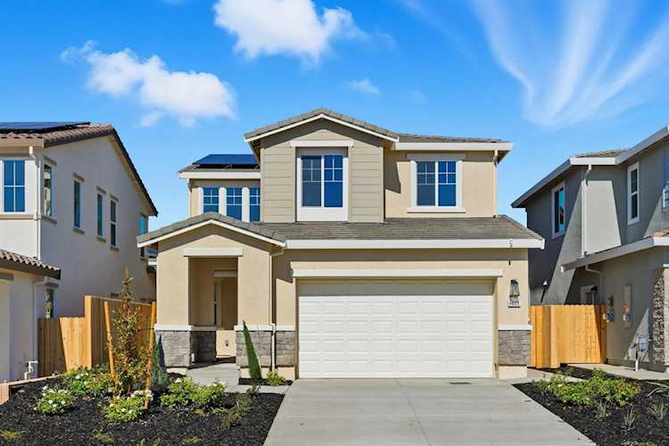 4409 Canyon Coral Way, Rancho Cordova, CA 95742