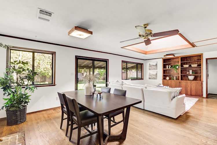 1302 Oak Avenue, Davis, CA 95616
