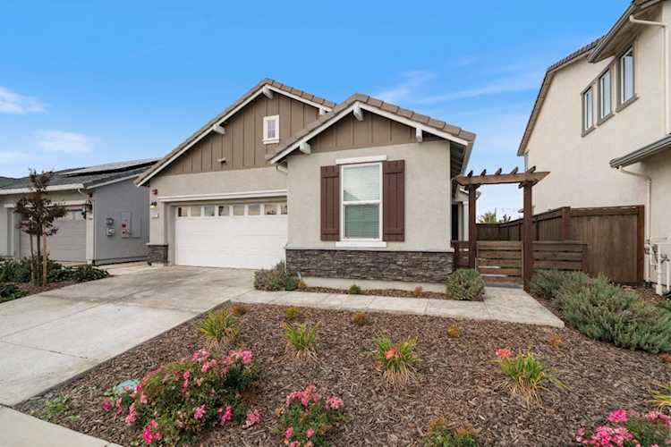 8333 Kyler Road, Elk Grove, CA 95757