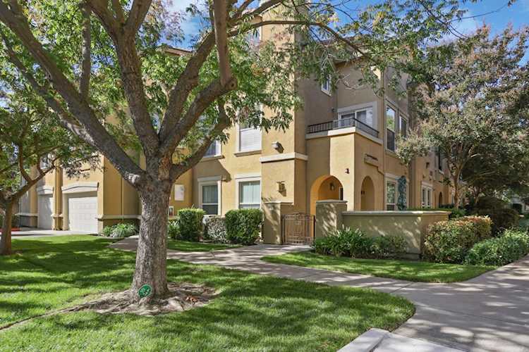2487 Torino Street #4, West Sacramento, CA 95691