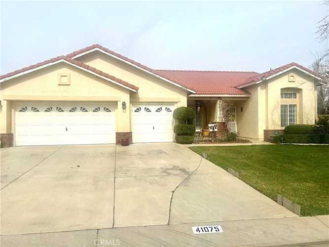 41075 Riverock Ln, Palmdale, CA 93551