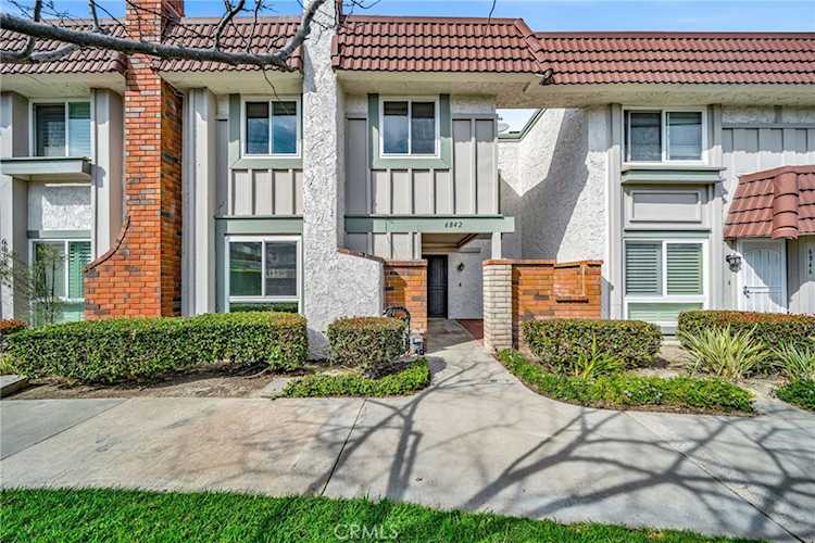 6842 Amelia Way, Cypress, CA 90630