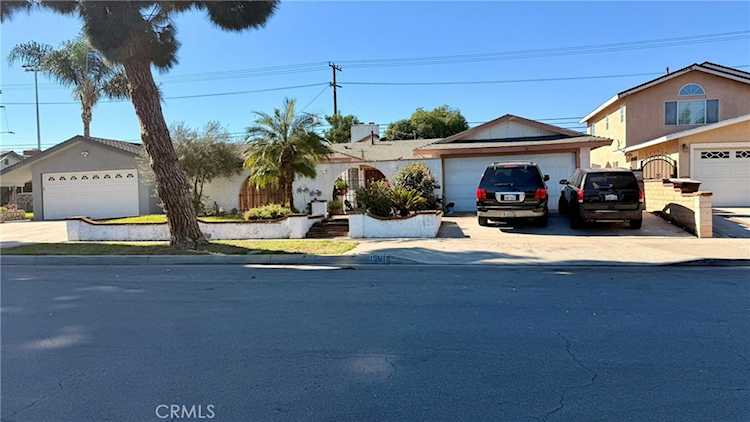 15611 Spar St, Garden Grove, CA 92843