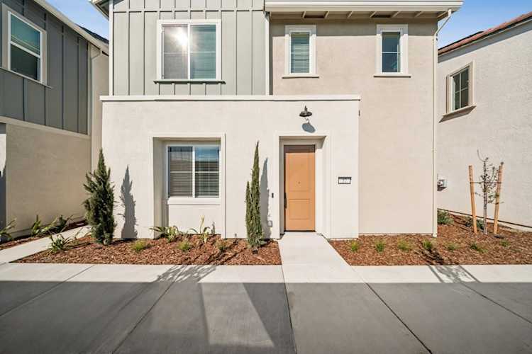 14545 Southpointe Drive #57, Folsom, CA 95630
