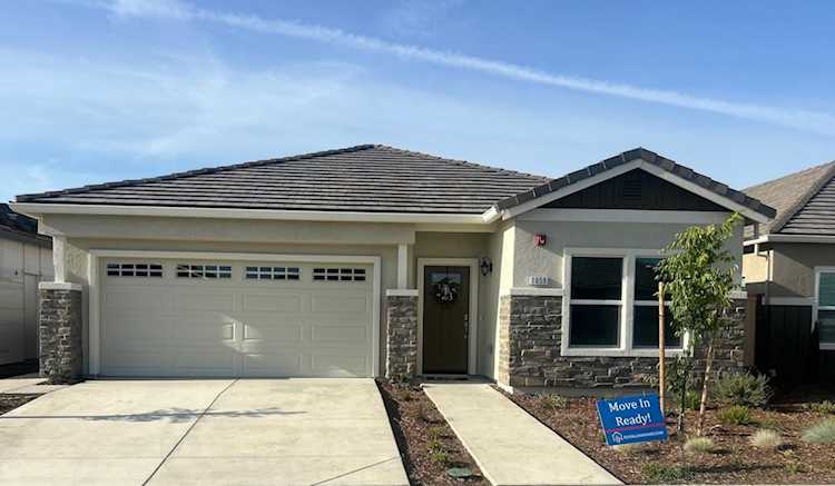 1072 Hogan Road, Galt, CA 95632