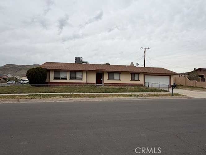 31060 Balsa Ave, Barstow, CA 92311