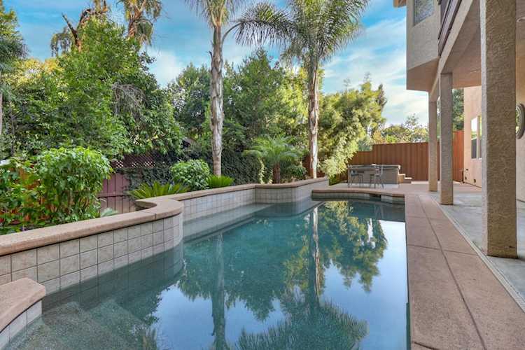 1626 Arden Bluffs Lane, Carmichael, CA 95608