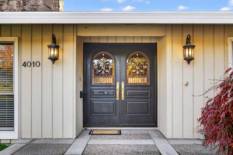 4010 Wycombe Drive, Sacramento, CA 95864