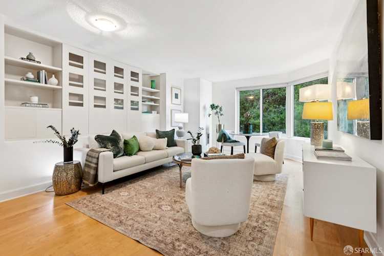 111 Chestnut Street #304, San Francisco, CA 94111