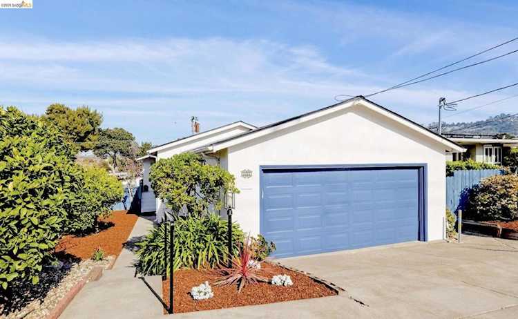 5355 5355 Bayview Ave, Richmond, CA 94804