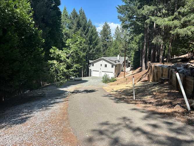 5801 Lupin Lane, Pollock Pines, CA 95726