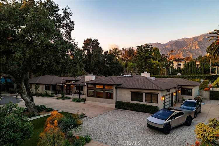 865 W Foothill, Arcadia, CA 91006