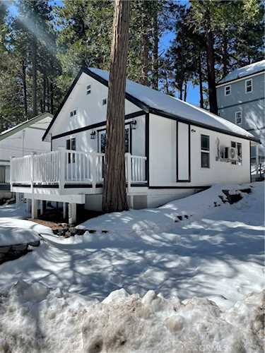 2588 Secret, Running Springs, CA 92382
