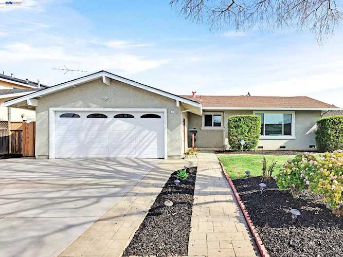 2449 2449 Almaden Blvd, Union City, CA 94587