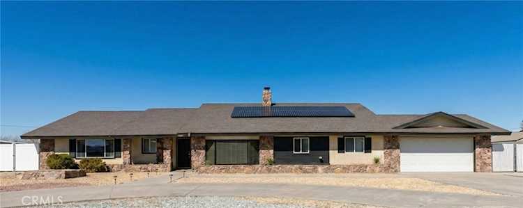 14010 Jicarilla Rd, Apple Valley, CA 92307