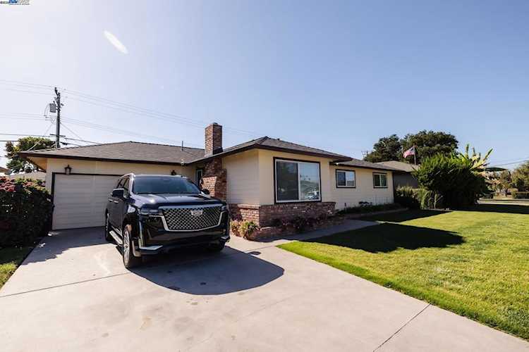 767 767 Lemos Ave, Salinas, CA 93901