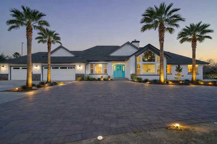 380 W Middle Ave, Morgan Hill, CA 95037