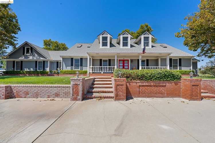 51 51 Cunha Ct, Oakley, CA 94561