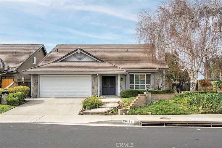 28125 Vernal, Saugus, CA 91350