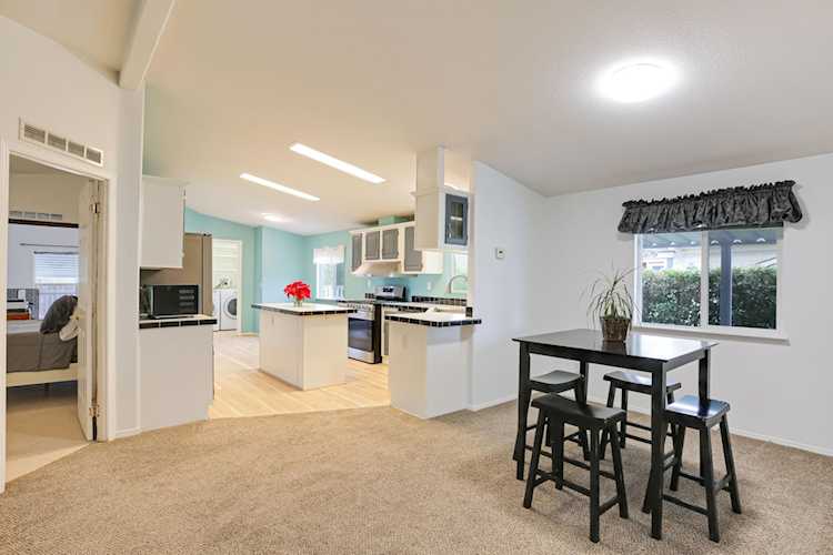 945 Ward Dr #Spc 99, Goleta, CA 93111