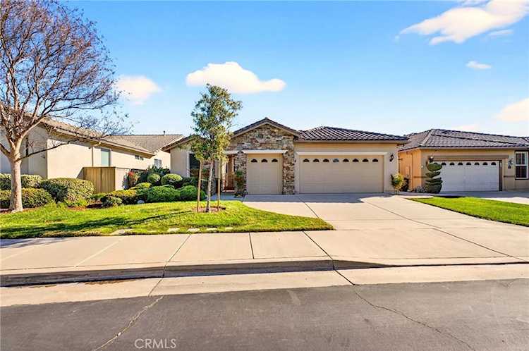 29224 Sparkling Dr, Menifee, CA 92584