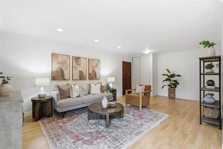 280 Easy St #406, Mountain View, CA 94043