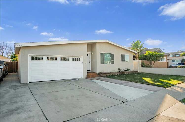 1732 246th St, Lomita, CA 90717