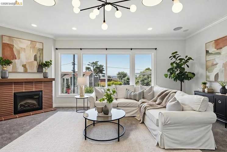 2 2 Westgate Dr, San Francisco, CA 94127