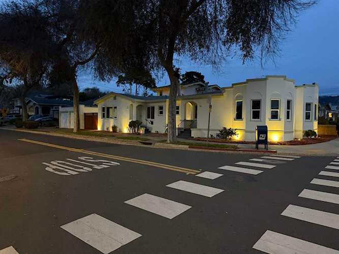 2717 2717 Mabel St, Berkeley, CA 94702