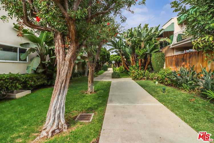11121 Queensland St #H42, Los Angeles, CA 90034