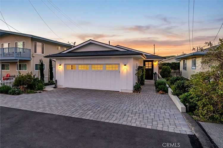 29 11th St, Cayucos, CA 93430