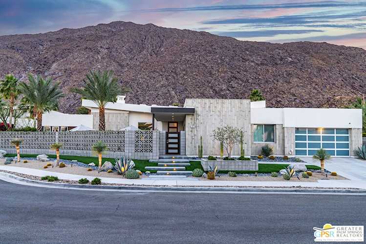 573 Altair Ct, Palm Springs, CA 92264