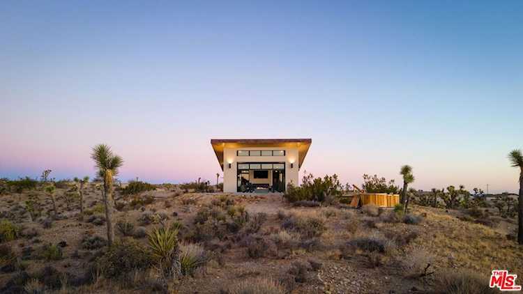 4689 Palo Alto Ave, Yucca Valley, CA 92284