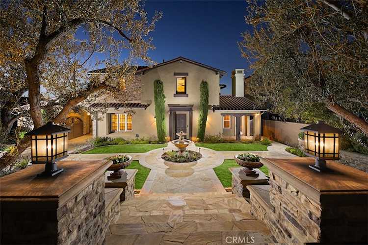27371 Via Priorato, San Juan Capistrano, CA 92675