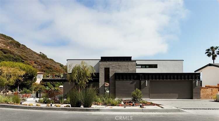 1105 Skyline Dr, Laguna Beach, CA 92651