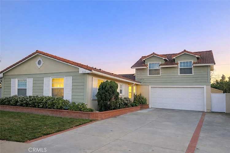 559 Traverse, Costa Mesa, CA 92626