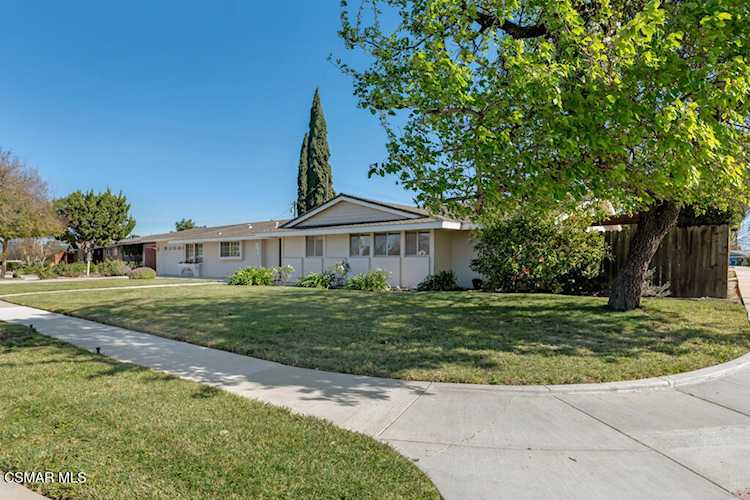 1016 Saxon Place, Thousand Oaks, CA 91360