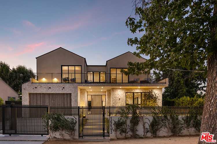 16643 Addison St, Encino, CA 91436