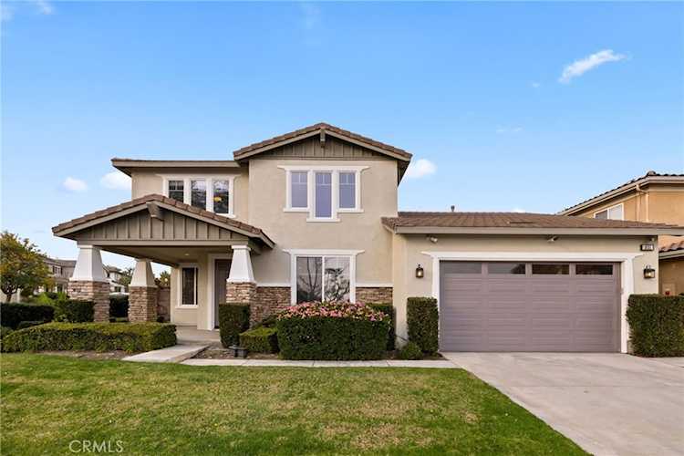 1631 Quail St, Upland, CA 91784