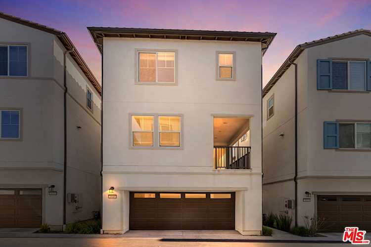3049 Tallahassee Ln, Simi Valley, CA 93065